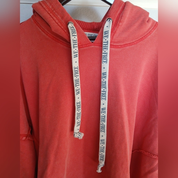 Free People We Hoodie in Red. Size XS - Picture 4 of 6